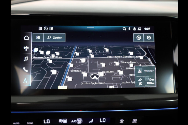 Audi Q4 e-tron 35 Launch edition S Competition 55 kWh 170pk | Panoramadak | Elektrisch verstelbare voorstoelen | Warmtepomp | Navigatie | Matrix LED |20'LM-velgen|