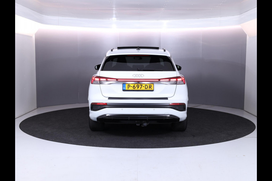 Audi Q4 e-tron 35 Launch edition S Competition 55 kWh 170pk | Panoramadak | Elektrisch verstelbare voorstoelen | Warmtepomp | Navigatie | Matrix LED |20'LM-velgen|