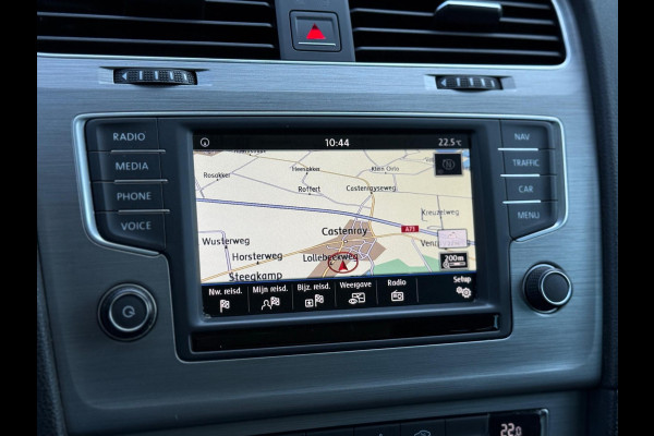 Volkswagen Golf 1.0 TSI CarPlay Camera LED