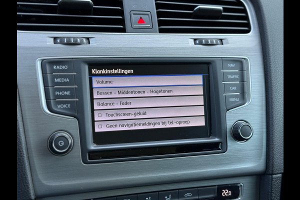 Volkswagen Golf 1.0 TSI CarPlay Camera LED