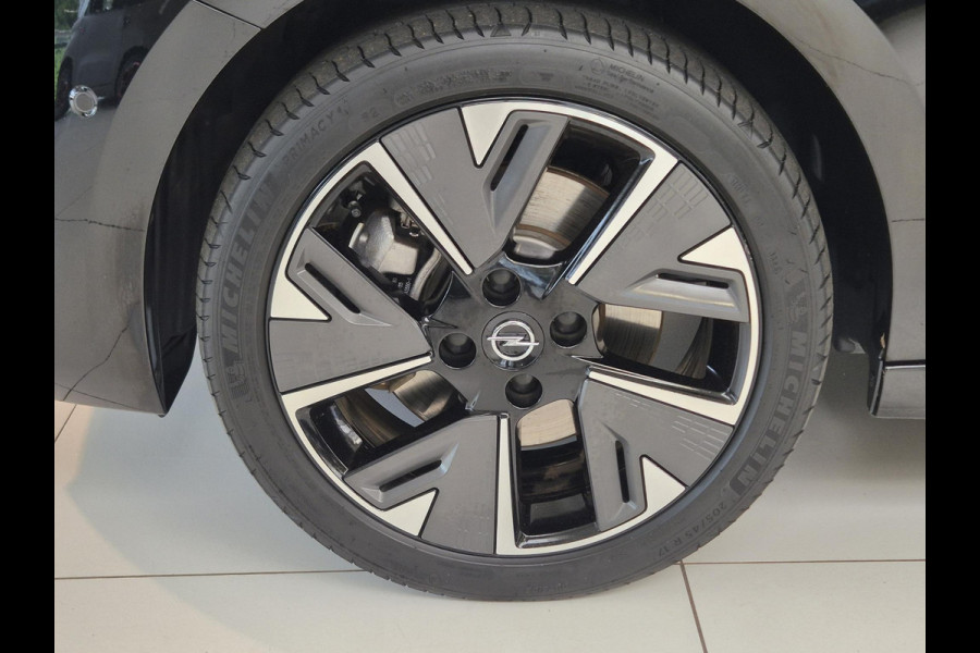 Opel CORSA-E Level 3 50 kWh 3 fase | Navigatie | Achteruitrijcamera | Stoel/Stuurverwarming | Keyless Entry | Apple Carplay/Android Auto |