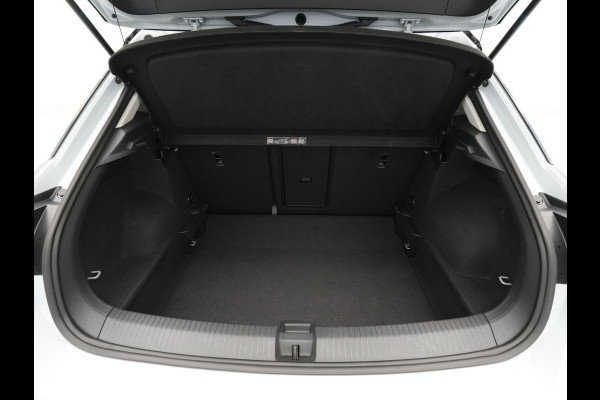 Volkswagen T-Roc 1.5 TSI 150pk DSG Sport Navi via App Camera Pdc Led Clima 49
