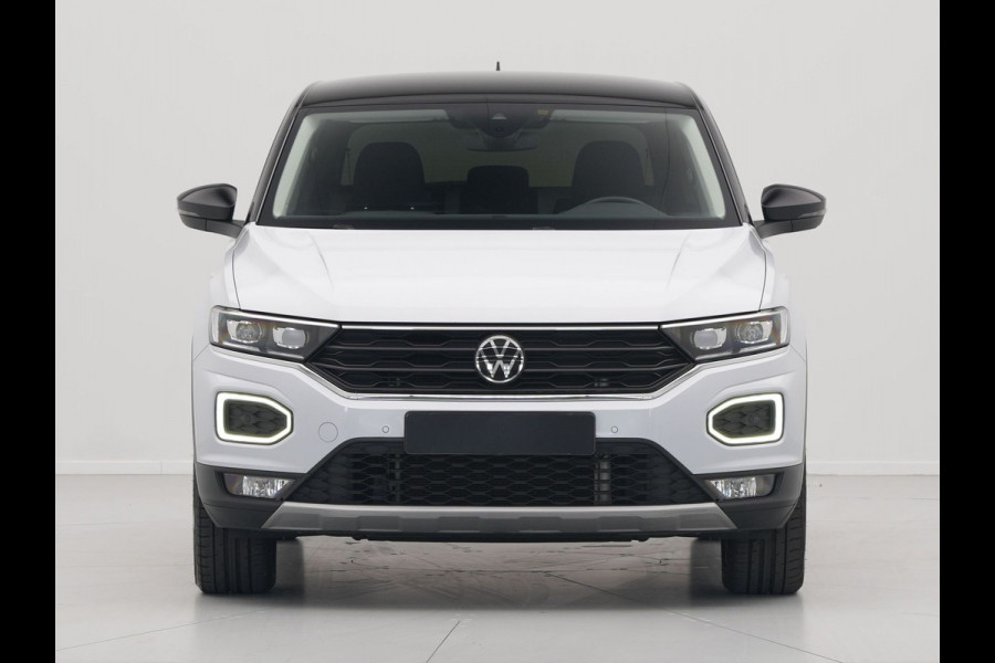 Volkswagen T-Roc 1.5 TSI 150pk DSG Sport Navi via App Camera Pdc Led Clima 49