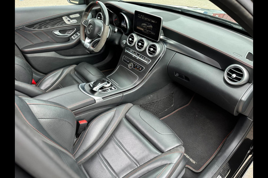 Mercedes-Benz C-Klasse AMG 43 4MATIC / PANO