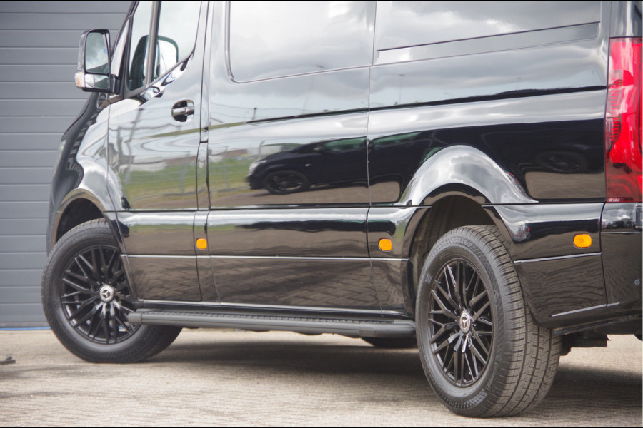 Mercedes-Benz Sprinter 319 3.0 CDI L2H2 LED, LUCHTVERING, 3.5T TREKHAAK, MBUX 10'', 360 CAMERA, STOELVERWARMING, CRUISE, NAVI, CLIMA, STANDKACHEL, APPL
