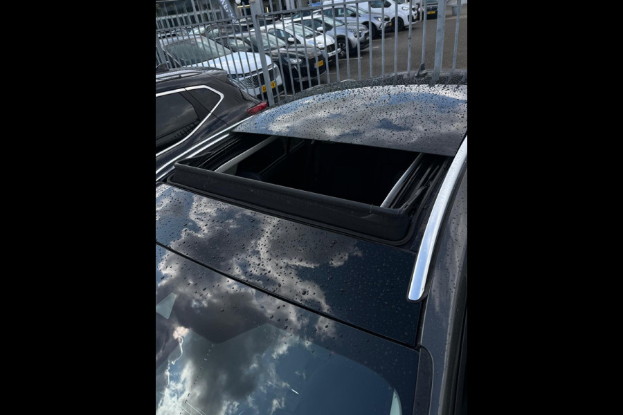 Ford FOCUS Wagon 1.0 EcoBoost Titanium X Business NL AUTO | TREKHAAK | CAMERA | PANO |