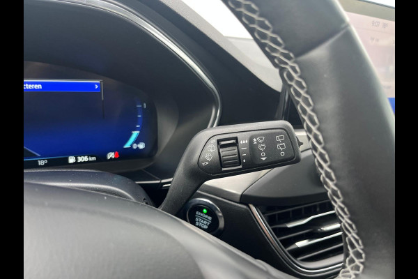 Ford FOCUS Wagon 1.0 EcoBoost Titanium X Business NL AUTO | TREKHAAK | CAMERA | PANO |