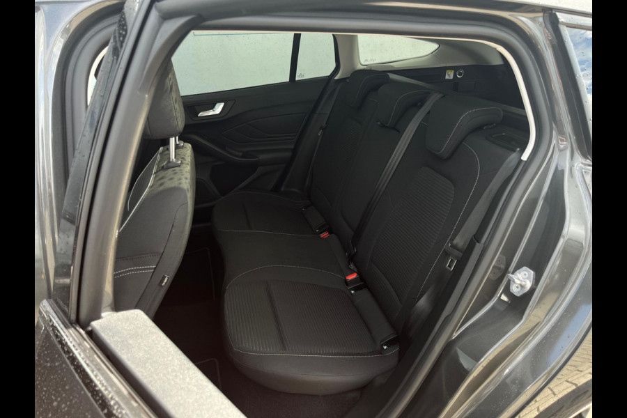 Ford FOCUS Wagon 1.0 EcoBoost Titanium X Business NL AUTO | TREKHAAK | CAMERA | PANO |