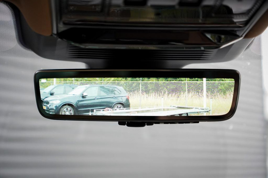 Land Rover Range Rover Sport 2.0 P440e Dynamic HSE / Black Pack / Hot&Cold Climate / Pano / 23''