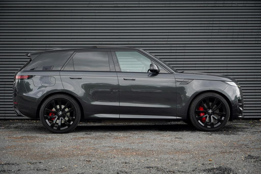 Land Rover Range Rover Sport 2.0 P440e Dynamic HSE / Black Pack / Hot&Cold Climate / Pano / 23''