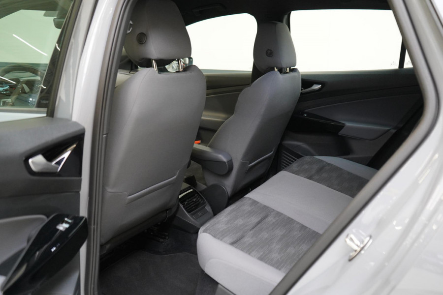 Volkswagen ID.4 Pro 77 kWh | Navigatie | Lm velgen | Adaptive cruise | Parkeersensoren