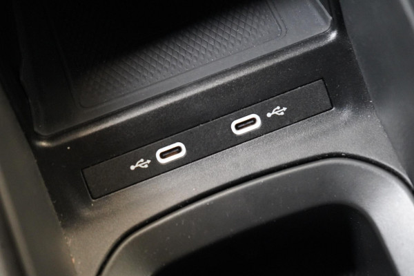 Volkswagen ID.4 Pro 77 kWh | Navigatie | Lm velgen | Adaptive cruise | Parkeersensoren