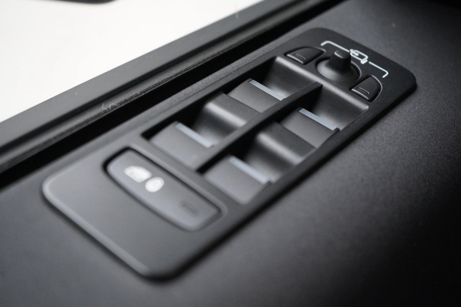Land Rover Discovery Sport P300e 1.5 R-Dynamic HSE | Panoramadak | Memory | Navigatie | 360 camera | Apple Carplay