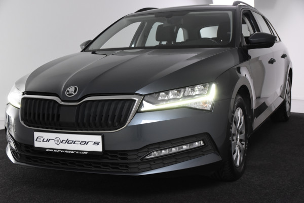 Škoda Superb Combi 1.5 TSI *1ste Eigenaar*Carplay*Trekhaak*