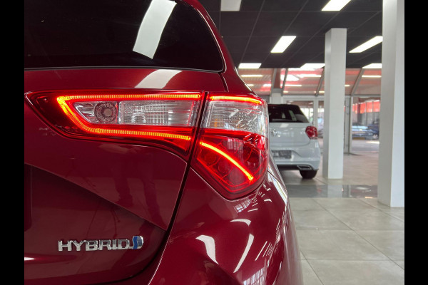 Toyota Yaris 1.5 Hybrid | Keyless | Cam | Cruise | Led |