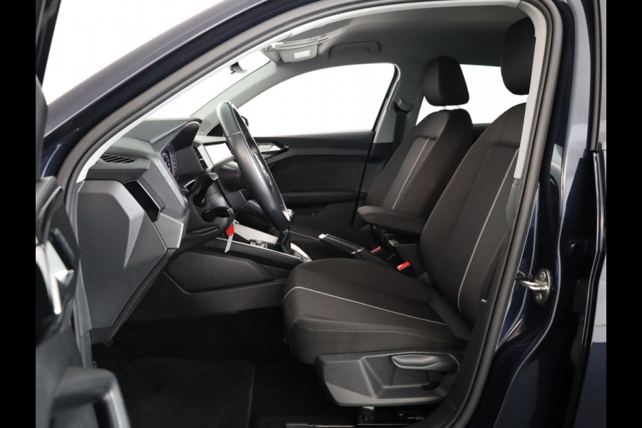 Audi A1 citycarver 25 TFSI epic 95pk 5bak| 17'LM-velgen | Climatronic| Cruisecontrol