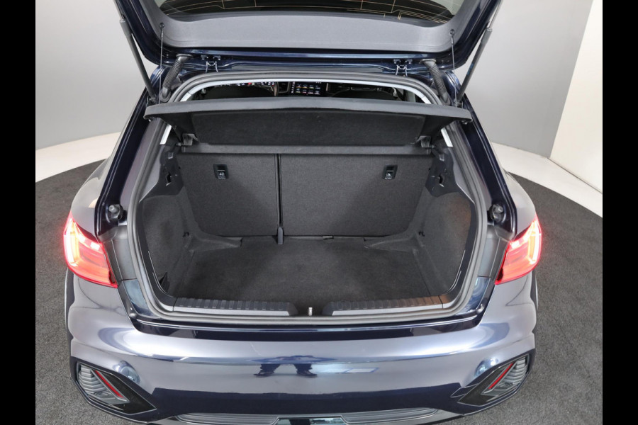 Audi A1 citycarver 25 TFSI epic 95pk 5bak| 17'LM-velgen | Climatronic| Cruisecontrol