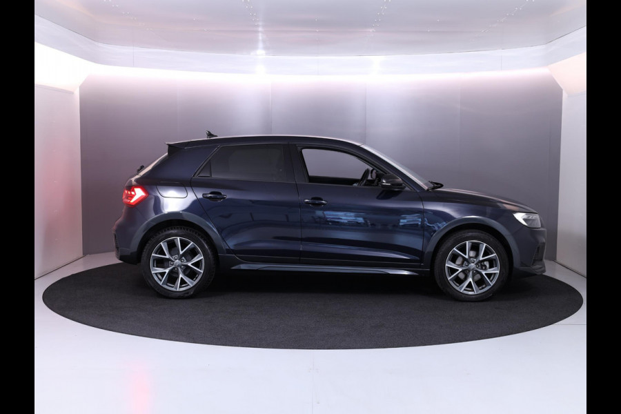 Audi A1 citycarver 25 TFSI epic 95pk 5bak| 17'LM-velgen | Climatronic| Cruisecontrol