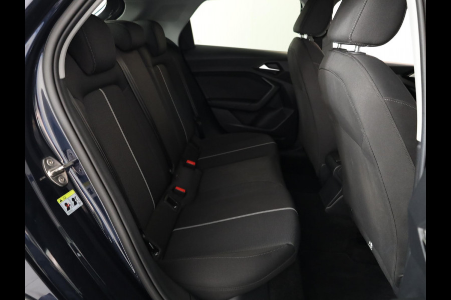 Audi A1 citycarver 25 TFSI epic 95pk 5bak| 17'LM-velgen | Climatronic| Cruisecontrol