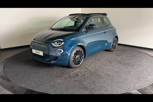 Fiat 500C La Prima 42 kWh | Lederen bekleding | Parkeercamera | Stoelverwarming | Soh (batterijcheck) 91,1 %