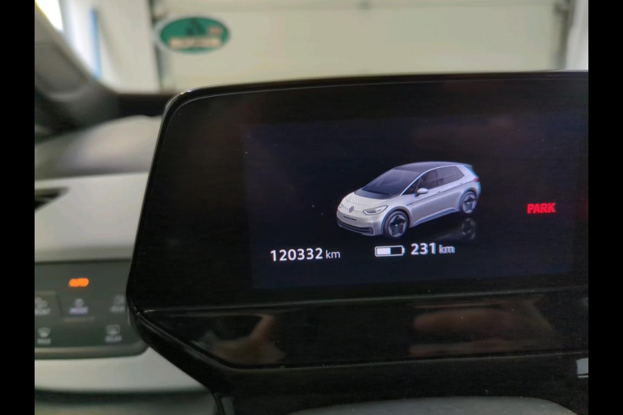 Volkswagen ID.3 First Plus 58 kWh NAVI | CAMERA | STOELVERWARMING