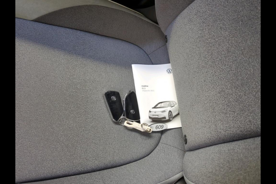 Volkswagen ID.3 First Plus 58 kWh NAVI | CAMERA | STOELVERWARMING