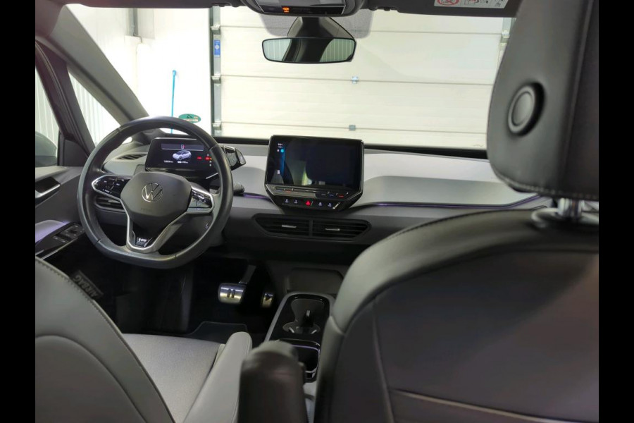 Volkswagen ID.3 First Plus 58 kWh NAVI | CAMERA | STOELVERWARMING