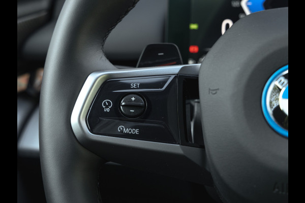BMW 5 Serie Touring 550e xDrive M-Sport Pro - Pano - Driving Ass Prof - Onderstel Prof