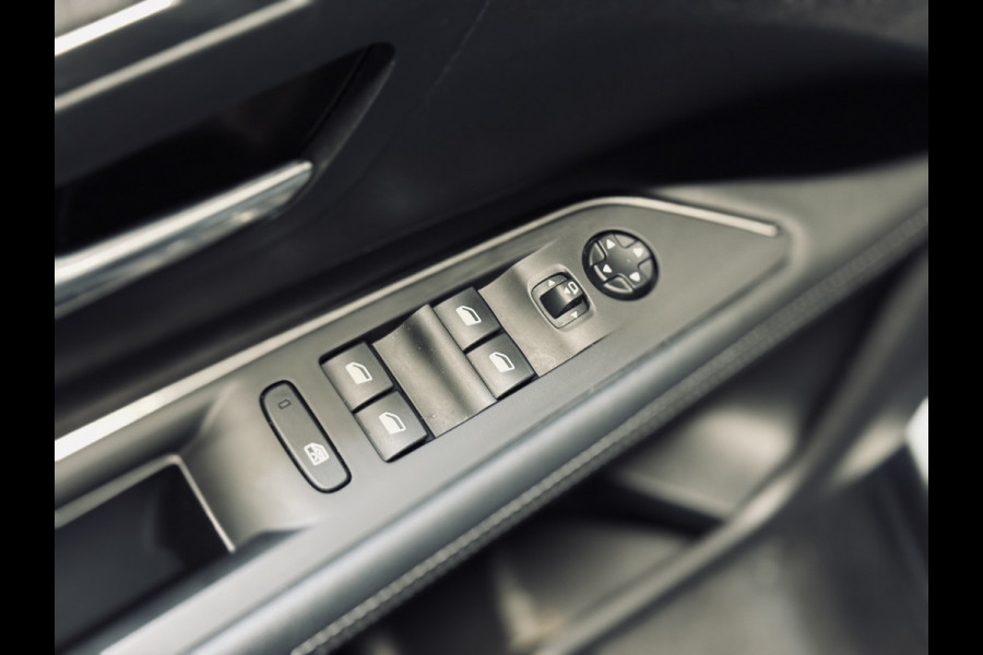 Peugeot 3008 1.6T 180PK Allure | Leder | Focal | 1e Eig.