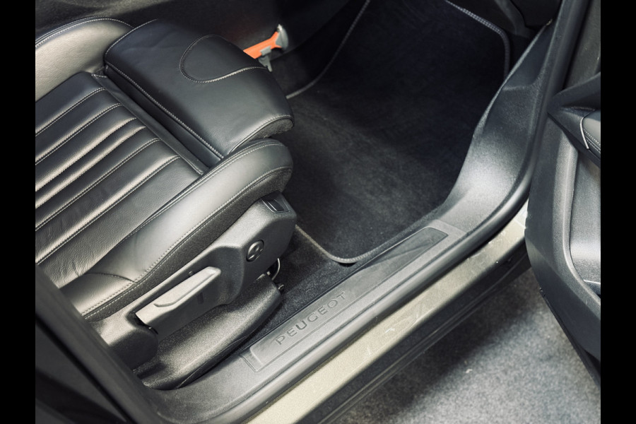 Peugeot 3008 1.6T 180PK Allure | Leder | Focal | 1e Eig.