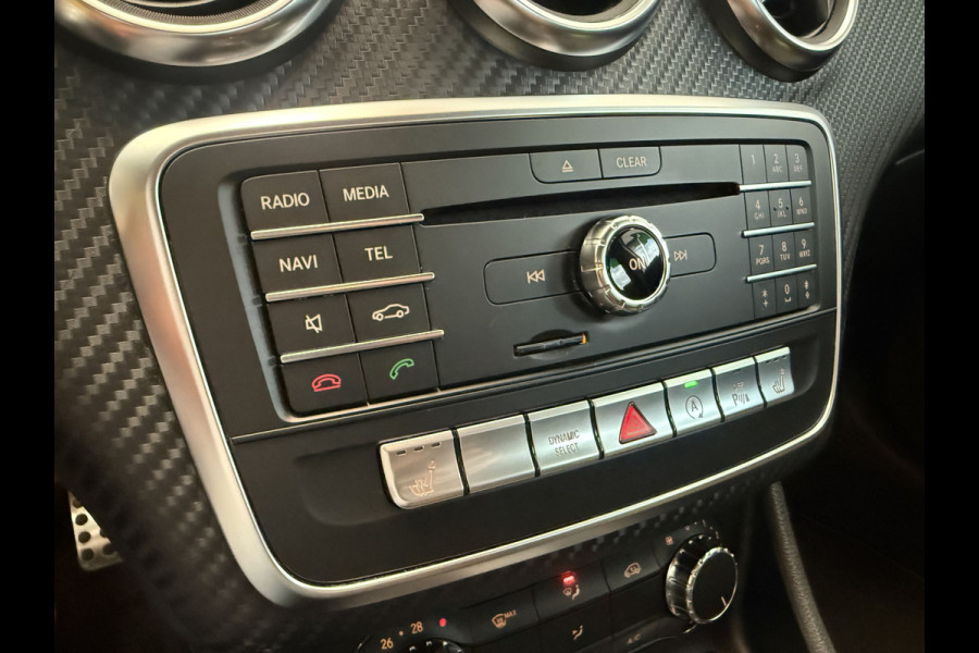 Mercedes-Benz A-Klasse 180 Business Solution AMG 18"lmv Full-led CruiseControl