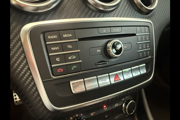 Mercedes-Benz A-Klasse 180 Business Solution AMG 18"lmv Full-led CruiseControl