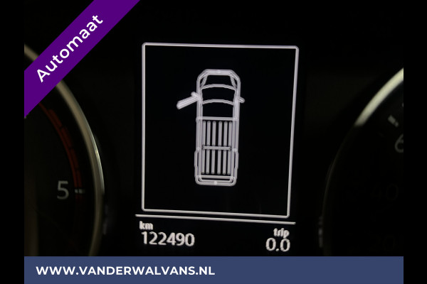 Volkswagen Crafter 2.0 TDI 177pk Automaat L3H3 L2H2 Euro6 Airco | Camera | Navigatie | LED | Apple Carplay Android Auto, Cruisecontrol, Parkeersensoren, 3000kg trekvermogen, Bijrijdersbank