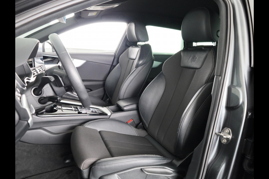 Audi A4 Avant 35 TFSI Launch edition Sport 150 PK Automaat | Trekhaak | Adaptive cruise control | Stoelverwarming | Navigatie | Privacy Glas |