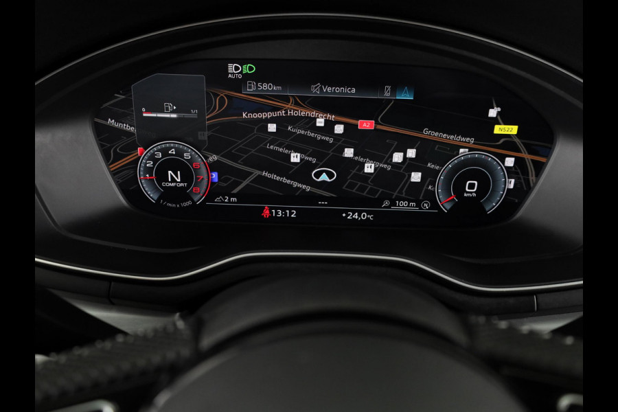 Audi A4 Avant 35 TFSI Launch edition Sport 150 PK Automaat | Trekhaak | Adaptive cruise control | Stoelverwarming | Navigatie | Privacy Glas |