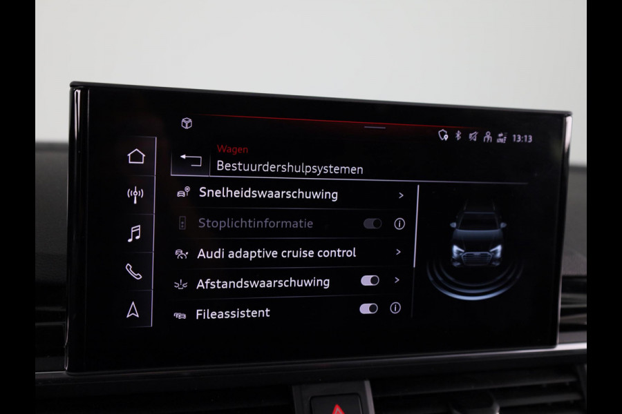 Audi A4 Avant 35 TFSI Launch edition Sport 150 PK Automaat | Trekhaak | Adaptive cruise control | Stoelverwarming | Navigatie | Privacy Glas |