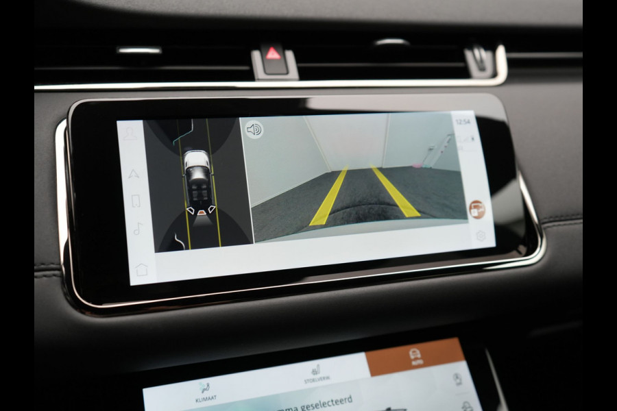 Land Rover Range Rover Evoque P300e AWD R-Dynamic SE Plug In Hybrid Dealer O.H. PHEV | Lederen Sportstoelen Memory | Adaptive Cruise | Navigatie | L.M. 20" | Camera | DAB | Virtual | Stoel & Stuurverwarming |
