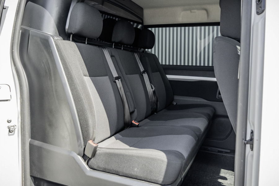 Peugeot Expert 2.0 BlueHDI | L3H1 | DC 5-Zits | CarPlay | Navi | Cruise | Airco | PDC | Euro 6