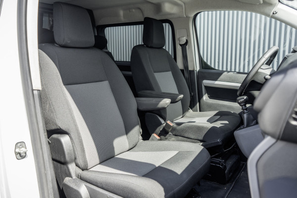 Peugeot Expert 2.0 BlueHDI | L3H1 | DC 5-Zits | CarPlay | Navi | Cruise | Airco | PDC | Euro 6