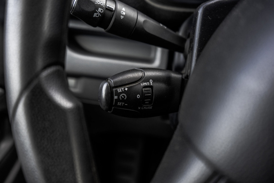 Peugeot Expert 2.0 BlueHDI | L3H1 | DC 5-Zits | CarPlay | Navi | Cruise | Airco | PDC | Euro 6
