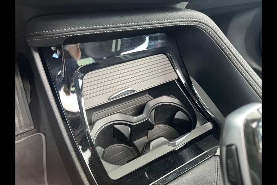 BMW X1 sDrive18i Executive Edition NL AUTO | PANO | TREKHAAK | CAMERA |
