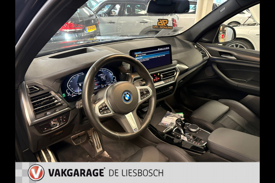 BMW X3 XDrive30e High Executive M-sport | sportstoelen | Head-up Display | Panorama-dak