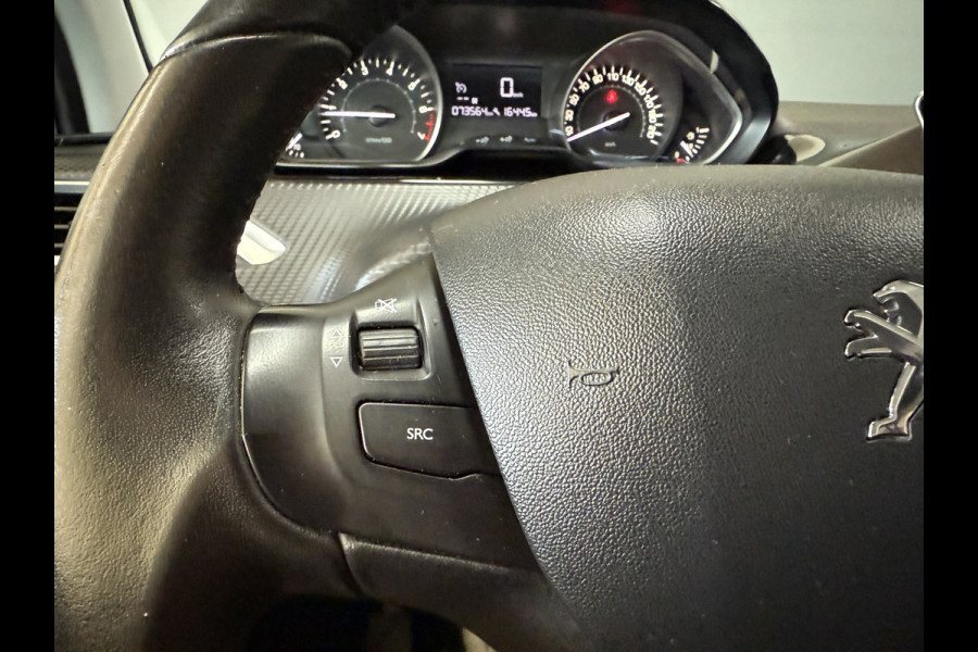 Peugeot 2008 1.2 PureTech Active | Navi | Cruise