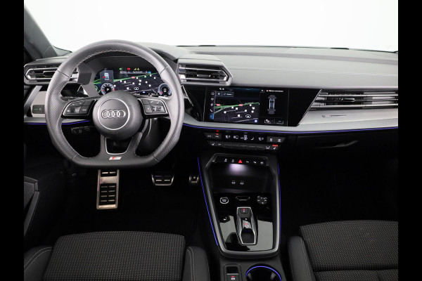 Audi A3 Limousine 30 TFSI S edition 116 pk S-tronic | Verlengde garantie | Navigatie | Parkeersensoren (Park assist) | Autom. airco (3 zones) | Stoelverwarming | S-Line |