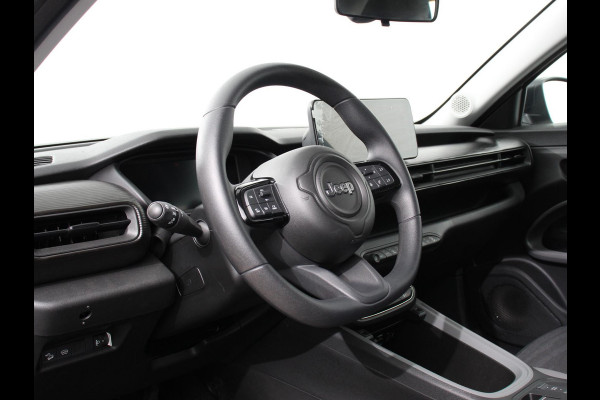 Jeep Avenger Longitude 54 kWh Navigatie Apple Carplay/ Android Auto Parkeersensor achter Cruise Control Stoelverwarming Full LED Virtual Cockpit Climate Control