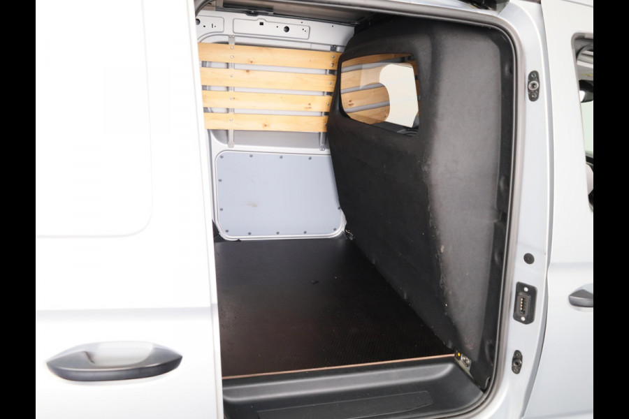 Volkswagen Caddy Cargo Maxi 2.0 TDI Comfort 75 pk | Navigatie via App | Parkeersensoren achter | Cruise control | Apple Carplay/Android Auto |