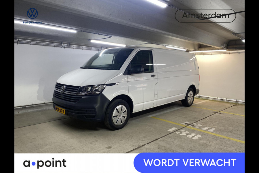 Volkswagen Transporter 2.0 TDI L2H1 28 150 pk | Airo | Trekhaak | Parkeersensoren | Elektr. spiegels (inklapbaar) |