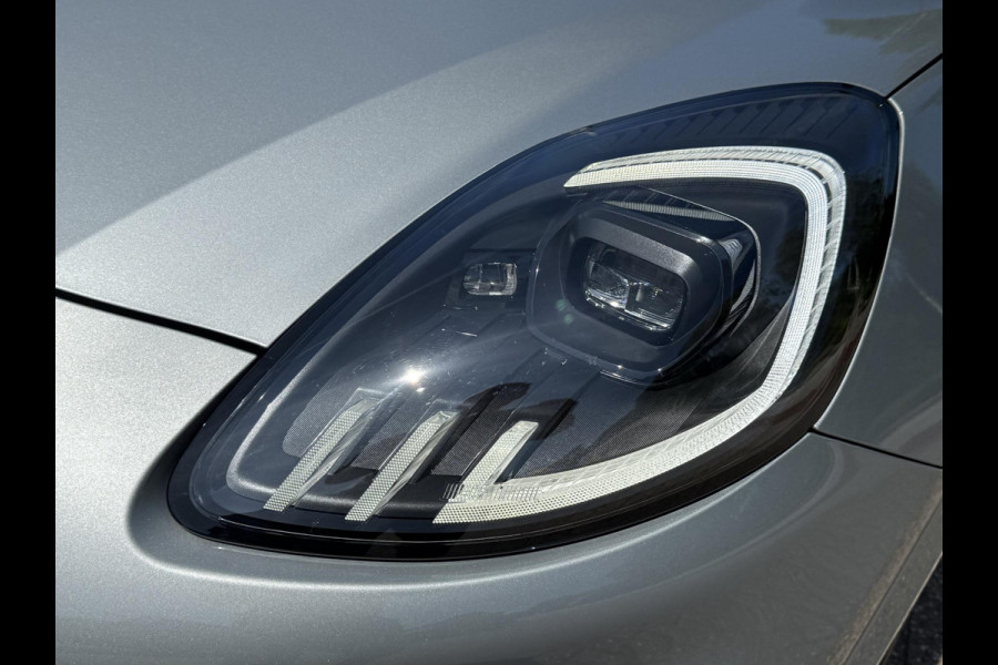 Ford Puma 1.0 EcoBoost Hybrid ST-Line X 125pk | Afneembare trekhaak |  Adaptive cruise control | 360graden camera | Winter Pack  | Dodehoekdetectie | Half Leder | Bang&Olufsen audio