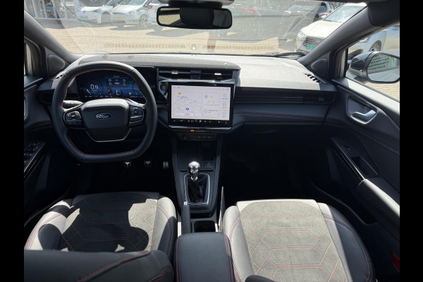 Ford Puma 1.0 EcoBoost Hybrid ST-Line X 125pk | Afneembare trekhaak |  Adaptive cruise control | 360graden camera | Winter Pack  | Dodehoekdetectie | Half Leder | Bang&Olufsen audio