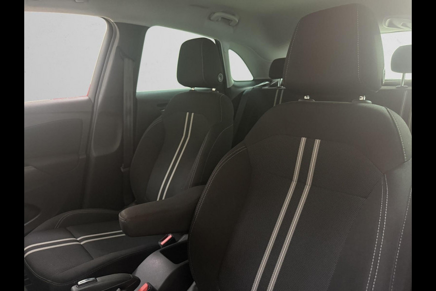 Opel Crossland 1.2 Turbo 110 pk | Elegance | 2024 | Trekhaak | Airco | CarPlay / Android Auto